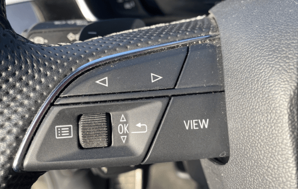 audi-q3-sportback-35-tdi-150ch-s-line-s-tronic-7 - 918534713