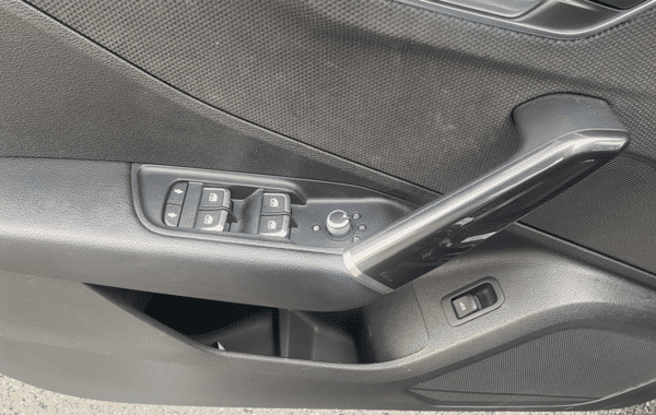 audi-q2-35-tdi-150ch-s-line-s-tronic-7 - 919504713