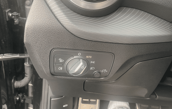 audi-q2-35-tdi-150ch-s-line-s-tronic-7 - 919514713