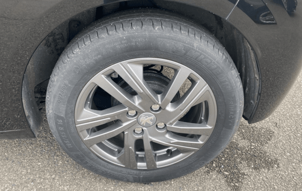 peugeot-208-1-2-puretech-100ch-s-s-style - 923754713