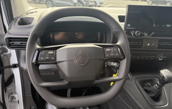 citroen-berlingo-taille-m-1-5-bluehdi-130ch-s-s-plus-5-places - 925384713