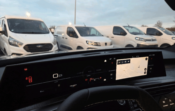 peugeot-3008-1-2-hybrid-145ch-gt-e-dcs6 - 925984713