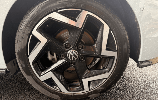 volkswagen-golf-viii-2-0-tdi-150ch-r-line-dsg7 - 926554713