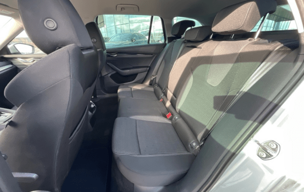 skoda-octavia-combi-2-0-tdi-150ch-ambition-dsg7 - 927414713