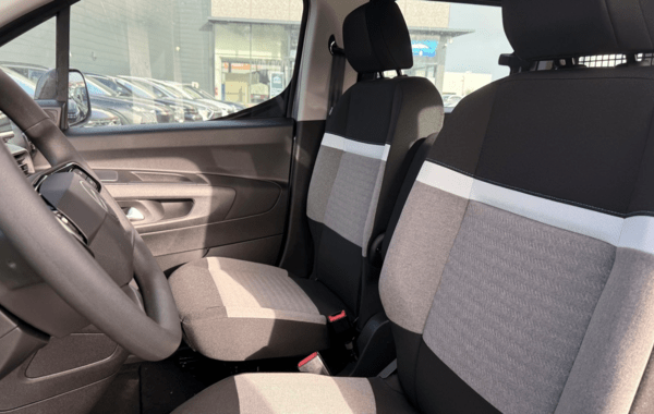 citroen-berlingo-taille-m-1-5-bluehdi-100ch-s-s-plus-n1 - 928044713