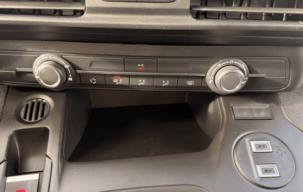 citroen-berlingo-taille-m-1-5-bluehdi-100ch-s-s-plus-n1 - 928044713