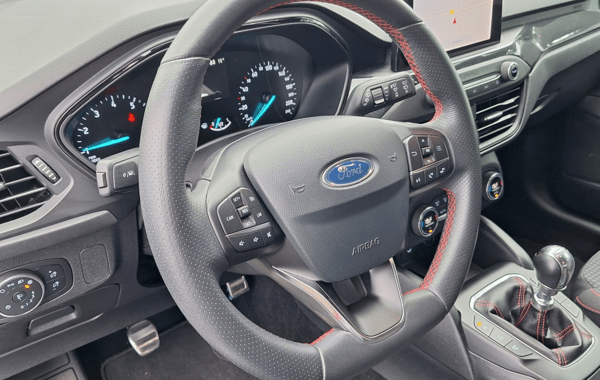 ford-focus-1-0-ecoboost-125ch-st-line - 928314713