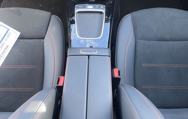 mercedes-cla-220-d-190ch-amg-line-8g-dct - 928454713
