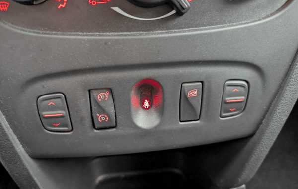 dacia-sandero-0-9-tce-90ch-stepway - 930304713