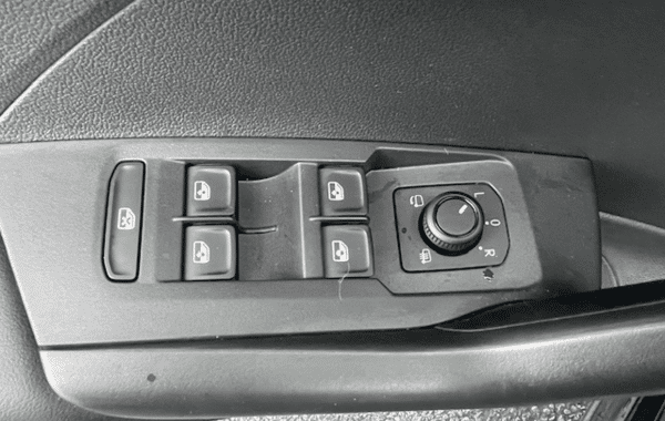 volkswagen-t-cross-1-0-tsi-95ch-life - 931994713