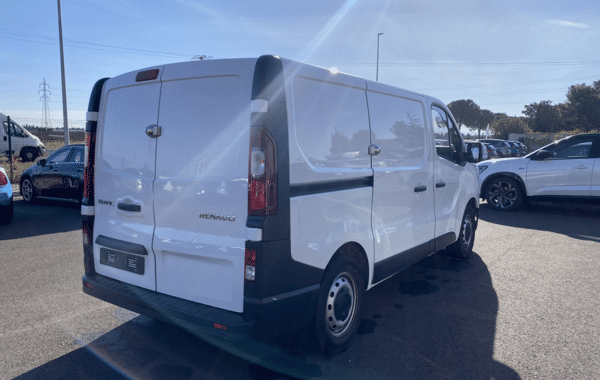 renault-trafic-iii-fg-l1h1-2t8-2-0-blue-dci-150ch-advance-24 - 934914713