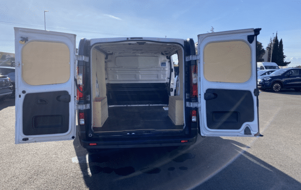 renault-trafic-iii-fg-l1h1-2t8-2-0-blue-dci-150ch-advance-24 - 934954713