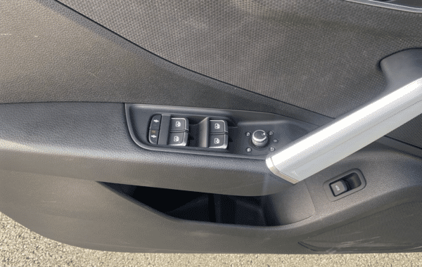 audi-q2-35-tdi-150ch-s-line-s-tronic-7 - 936434713
