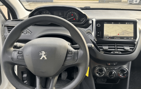 peugeot-208-affaire-1-2-82ch-s-s-premium-pack-euro6c - 937734713