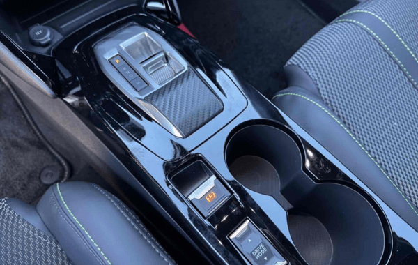 peugeot-2008-1-2-hybrid-136ch-gt-e-dcs6 - 939974713