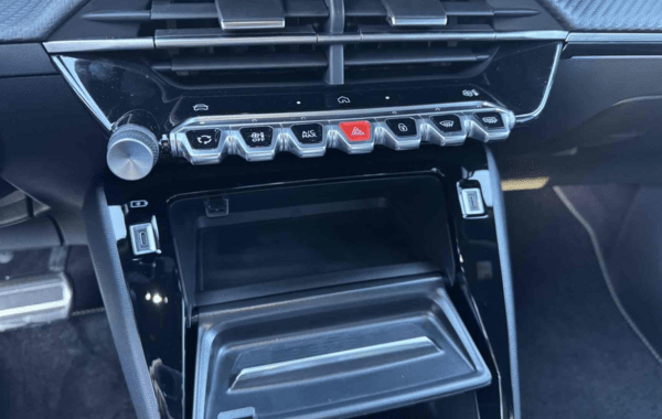 peugeot-2008-1-2-hybrid-136ch-gt-e-dcs6 - 939974713