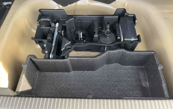 peugeot-2008-1-2-hybrid-136ch-gt-e-dcs6 - 939974713