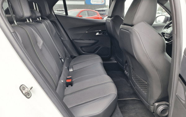 peugeot-2008-1-5-bluehdi-130ch-s-s-gt-eat8-125g - 940574713