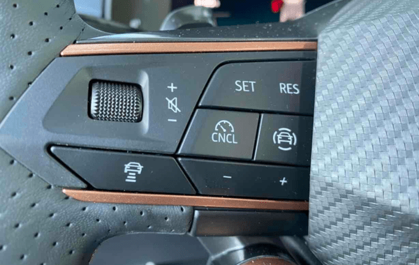 cupra-terramar-1-5-etsi-hybrid-150ch-v-dsg7 - 940814713