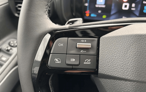 citroen-berlingo-taille-m-1-5-bluehdi-130ch-s-s-max-eat8-5-places - 941814713