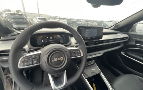 jeep-avenger-1-2-turbo-t3-136ch-mhev-upland-bvr6-4xe - 942244713