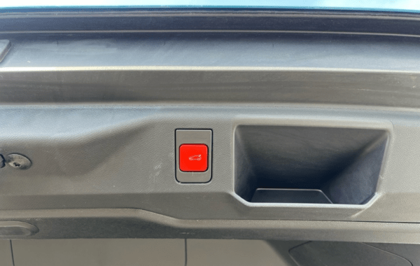 peugeot-5008-hybrid-145ch-gt-e-dcs6 - 943584713