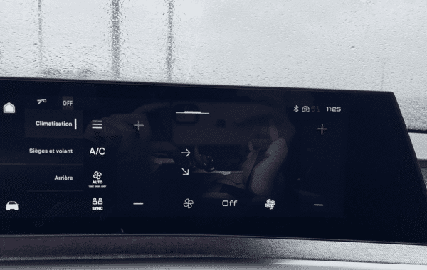 peugeot-5008-hybrid-145ch-gt-e-dcs6 - 943624713