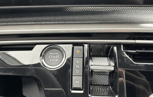 peugeot-5008-hybrid-145ch-gt-e-dcs6 - 943634713