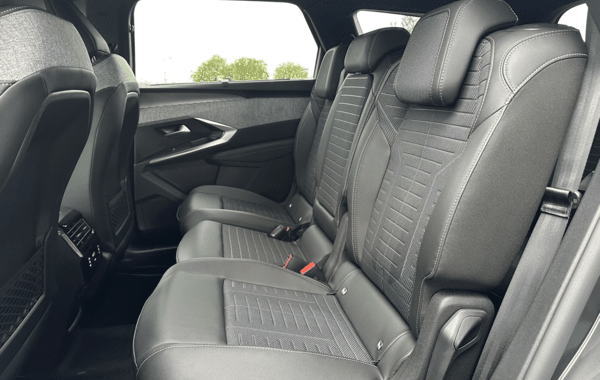 peugeot-5008-hybrid-145ch-gt-e-dcs6 - 943714713