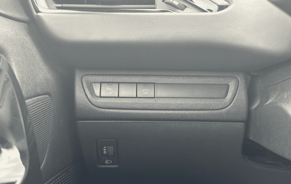 peugeot-208-affaire-1-2-puretech-82ch-s-s-premium-pack-euro6c - 945344713