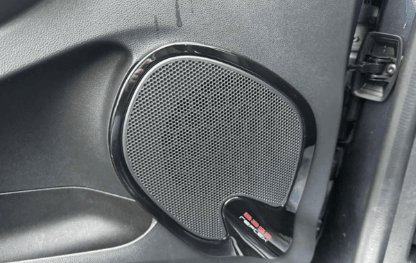 renault-clio-iv-1-2-tce-120ch-energy-intens-edc-5p - 946844713