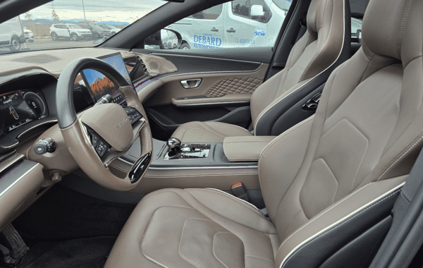 byd-han-517ch-85-kwh-executive-white-black-grey - 947764713