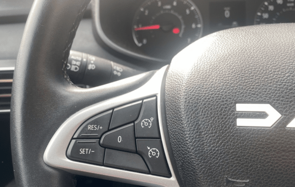 dacia-jogger-1-0-eco-g-100ch-extreme-5-places - 947934713