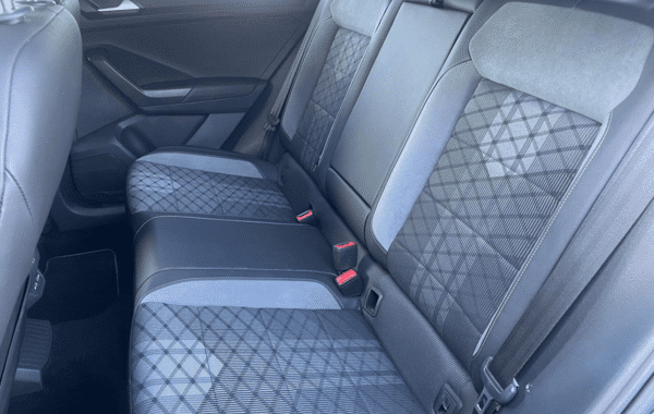 volkswagen-t-roc-1-5-tsi-evo2-150ch-r-line-dsg7 - 950304713