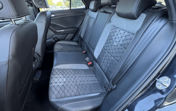 volkswagen-t-roc-1-5-tsi-evo2-150ch-r-line-dsg7 - 950374713