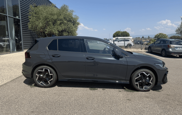 volkswagen-golf-viii-1-5-etsi-evo2-150ch-r-line-dsg7 - 951114713