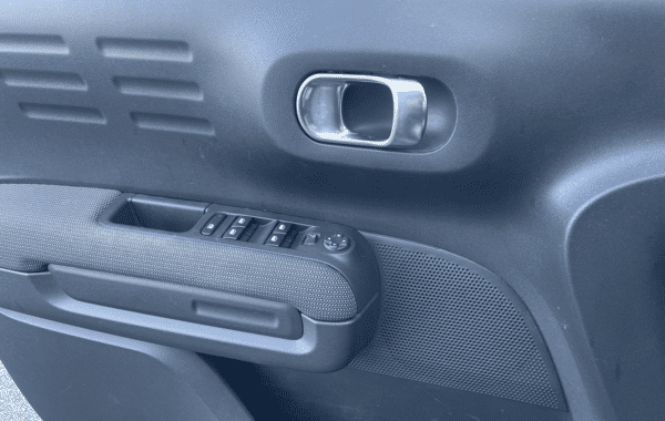 citroen-c3-aircross-bluehdi-110ch-s-s-feel-pack - 952334713