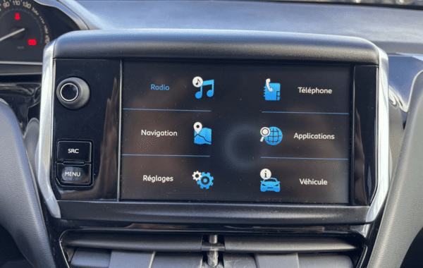 peugeot-208-affaire-1-2-puretech-82ch-s-s-premium-euro6c - 953844713