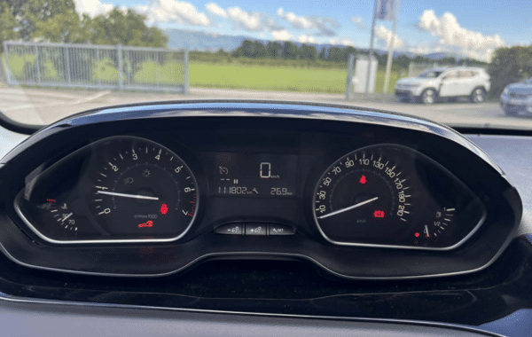 peugeot-208-affaire-1-2-puretech-82ch-s-s-premium-euro6c - 953844713