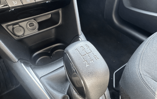 peugeot-208-1-2-puretech-82ch-s-s-premium-euro6c - 953844713