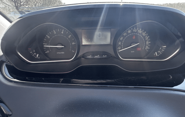 peugeot-208-1-2-puretech-82ch-s-s-premium-euro6c - 953844713