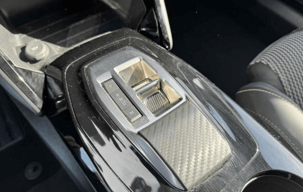 peugeot-2008-1-2-hybrid-136ch-gt-e-dcs6 - 955074713