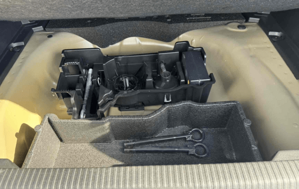 peugeot-2008-1-2-hybrid-136ch-gt-e-dcs6 - 955074713