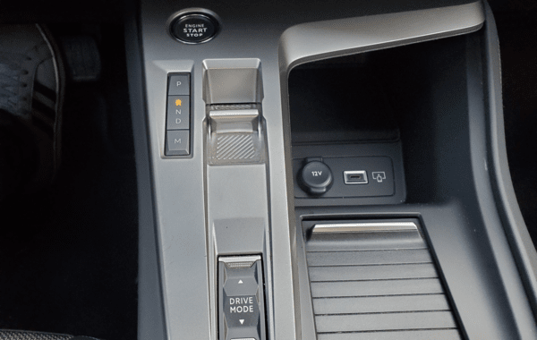 peugeot-308-1-5-bluehdi-130ch-s-s-allure-eat8 - 959524713