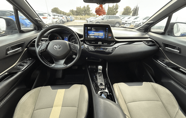 toyota-c-hr-122h-collection-2wd-e-cvt - 960664713