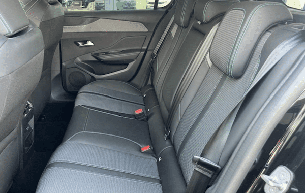peugeot-308-1-5-bluehdi-130ch-s-s-allure-eat8 - 961074713