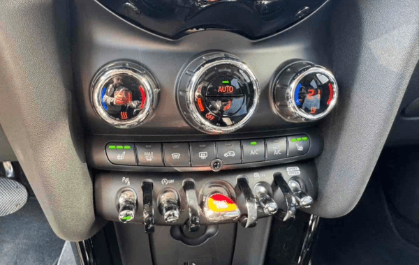 mini-mini-5-portes-cooper-136ch-bva7 - 961204713