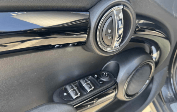 mini-mini-5-portes-cooper-136ch-bva7 - 961204713