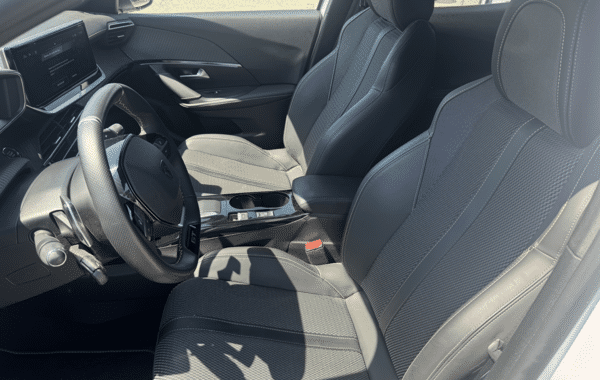 peugeot-2008-1-5-bluehdi-130ch-s-s-gt-eat8 - 961424713