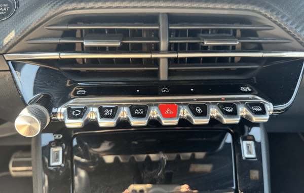 peugeot-2008-1-5-bluehdi-130ch-s-s-gt-eat8 - 961424713
